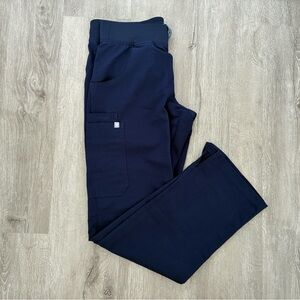 Figs Kade Cargo Scrub Pants in Navy